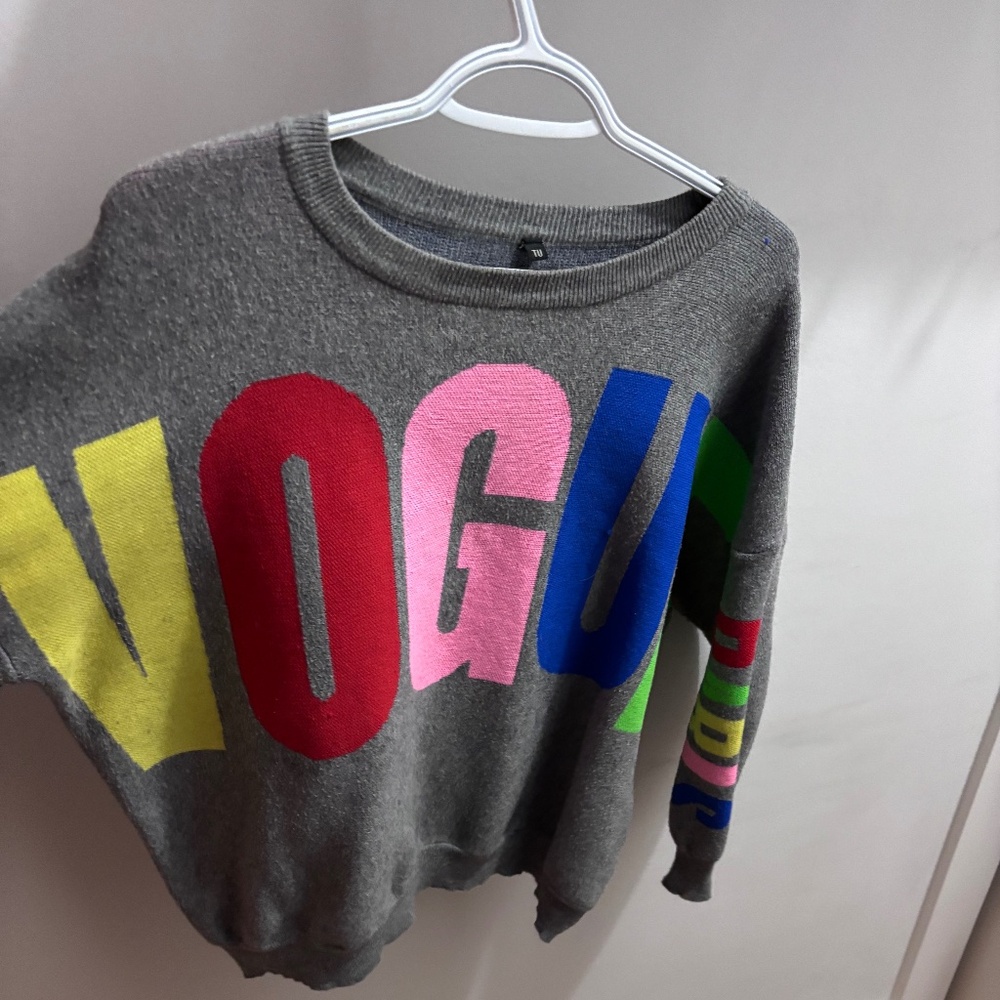 Love Vogue Paris Sweater